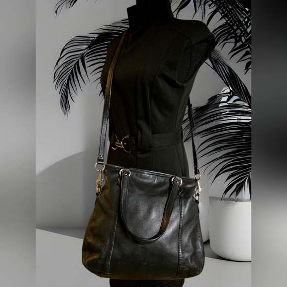 Coach Black Leather Crossbody Bag - Picture 2 of 9